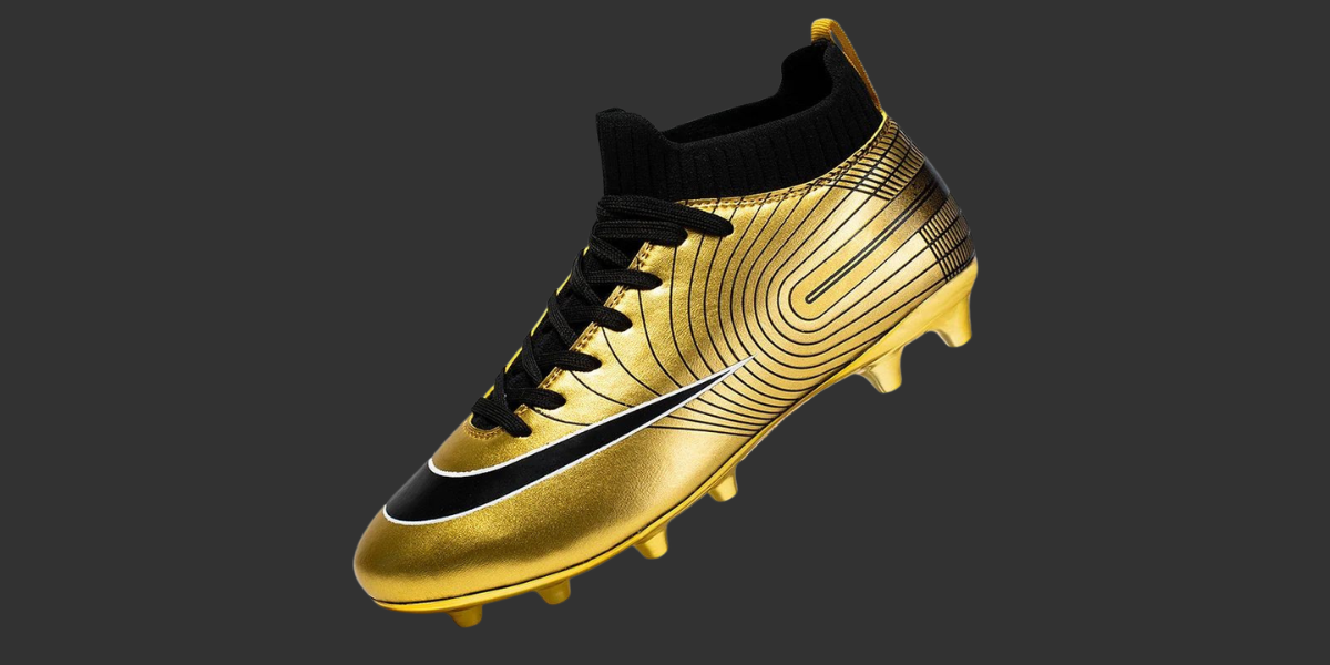 Botas de fútbol doradas